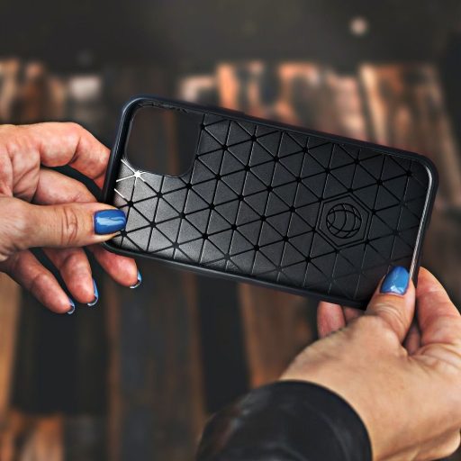 Samsung S20 Carbon mintás fekete tok