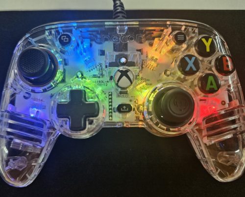 Xbox NACON Pro Compact Colorlight vezetékes kontroller RGB fénnyel 