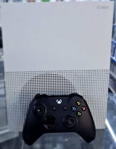 XboxOne S 1TB Használt