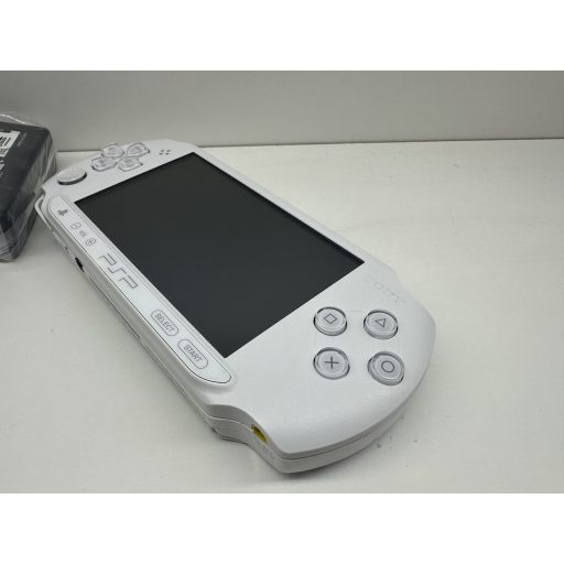 PsP Street Fehér 32Gb-os kártyával