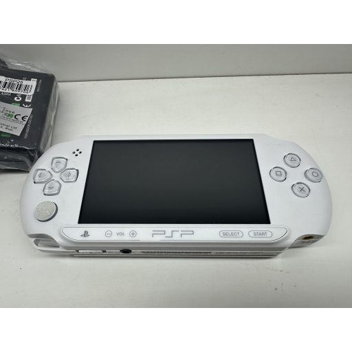 PsP Street Fehér 32Gb-os kártyával
