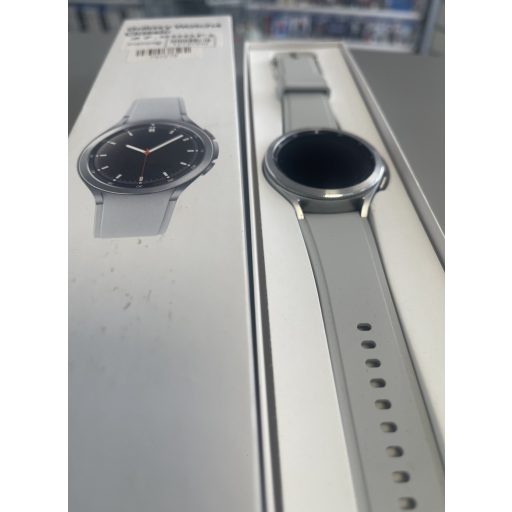 Samsung Galaxy Watch 4 46mm SM-R895Classic Ezüst színben